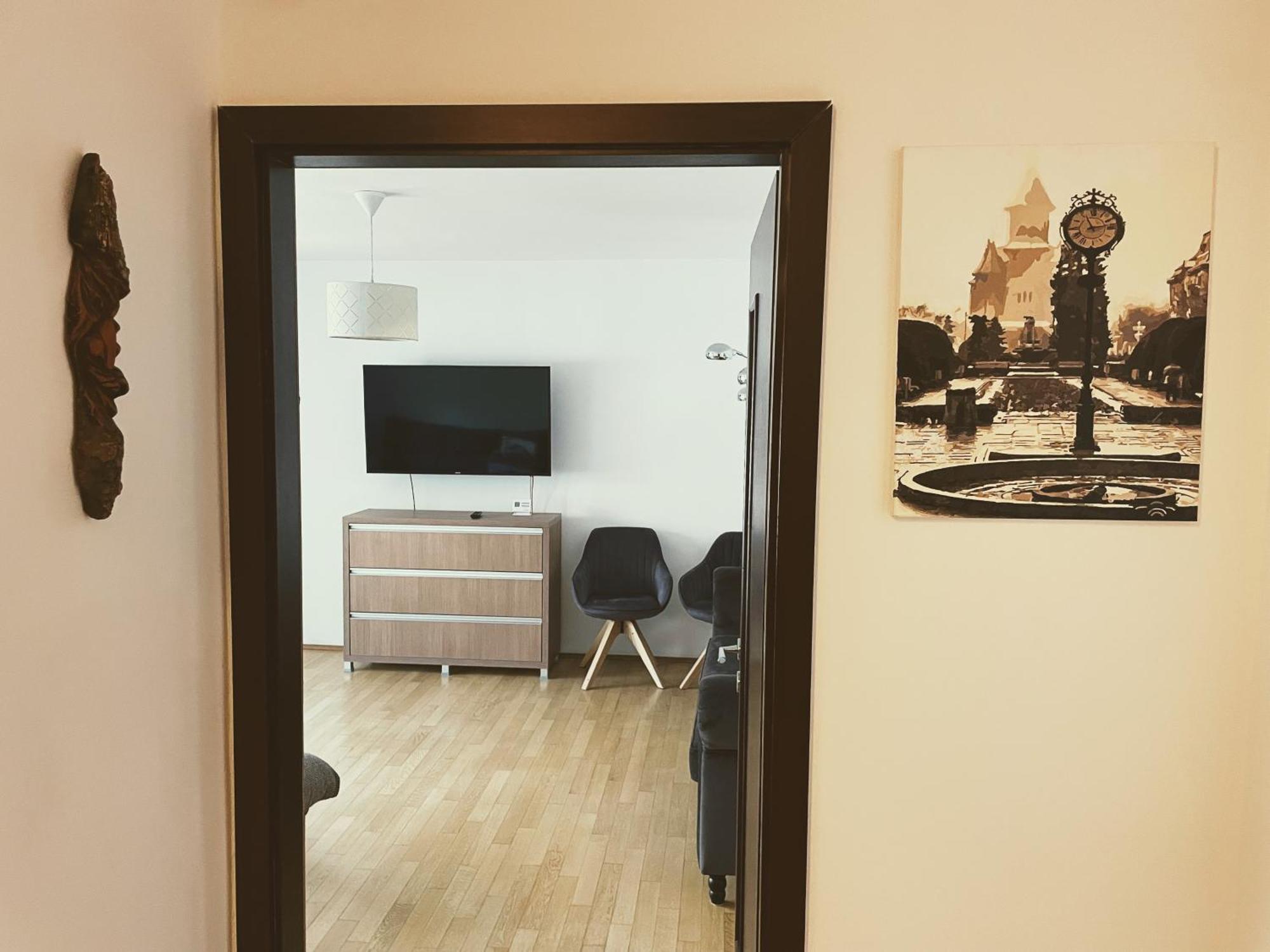 Modern Apartment With Self Check-In Тимишоара Экстерьер фото
