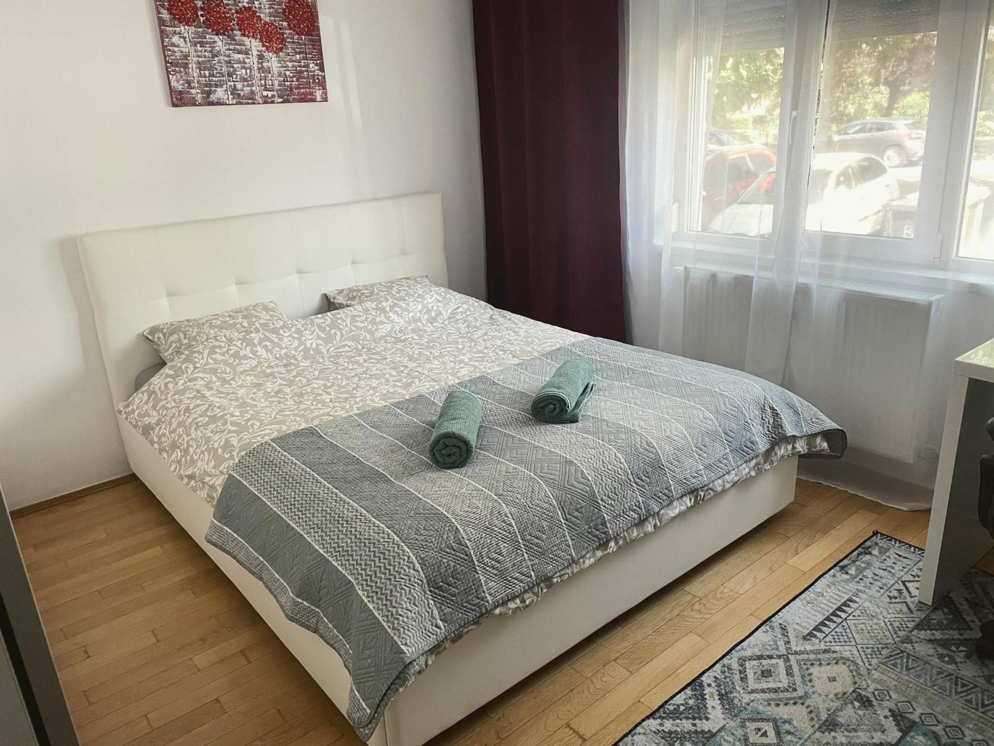 Modern Apartment With Self Check-In Тимишоара Экстерьер фото